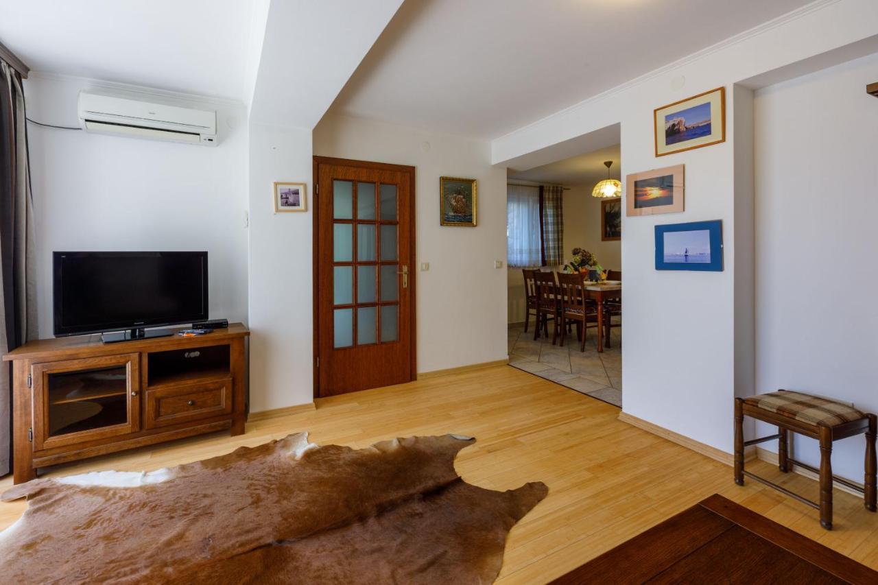 סלצה Apartments Robic מראה חיצוני תמונה
