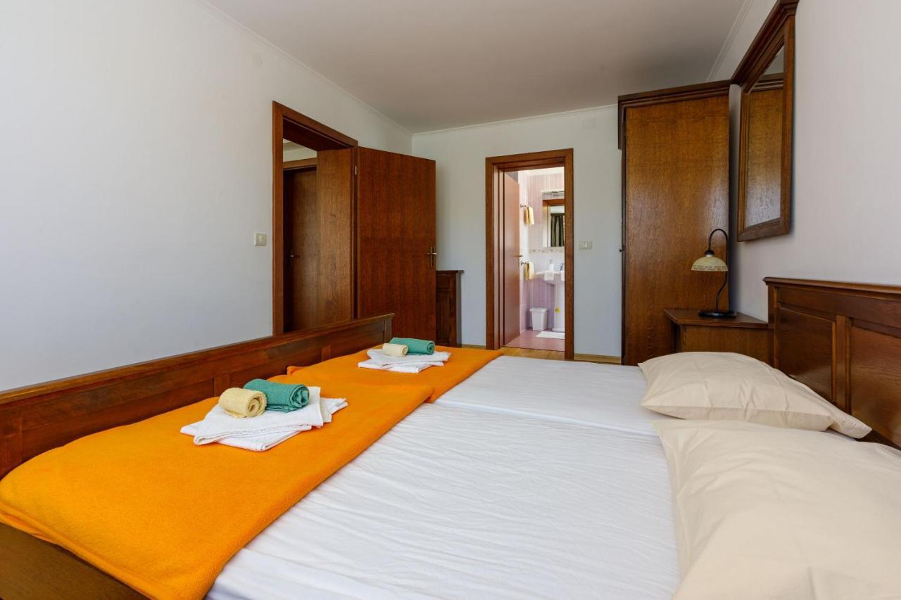 סלצה Apartments Robic מראה חיצוני תמונה