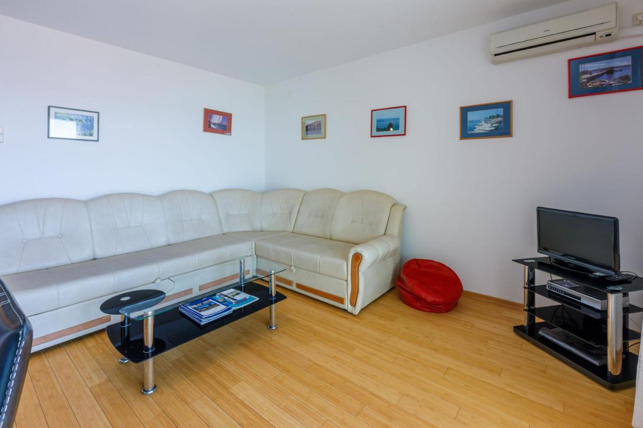 סלצה Apartments Robic מראה חיצוני תמונה